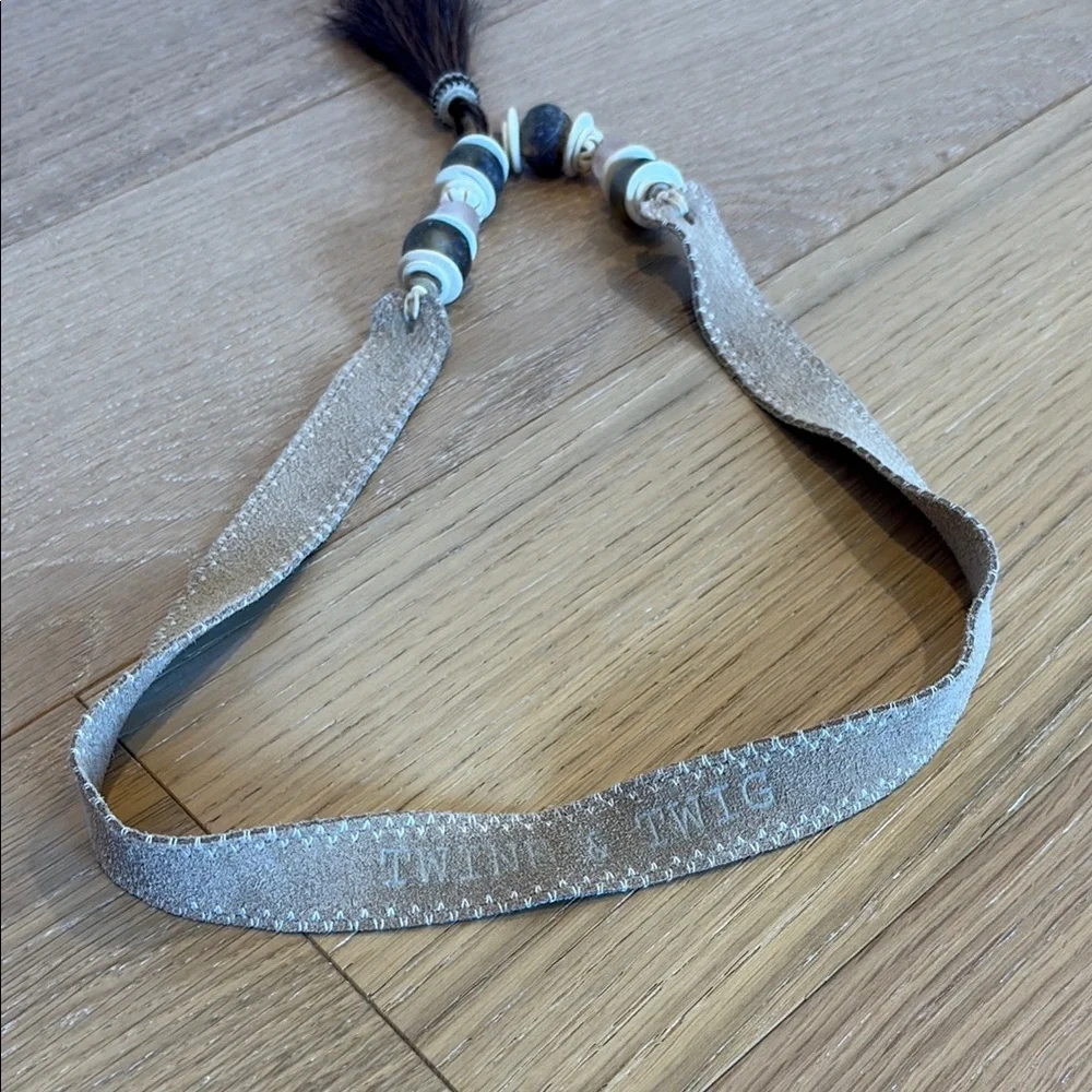 Twine & Twig long necklace - Picture 3 of 6